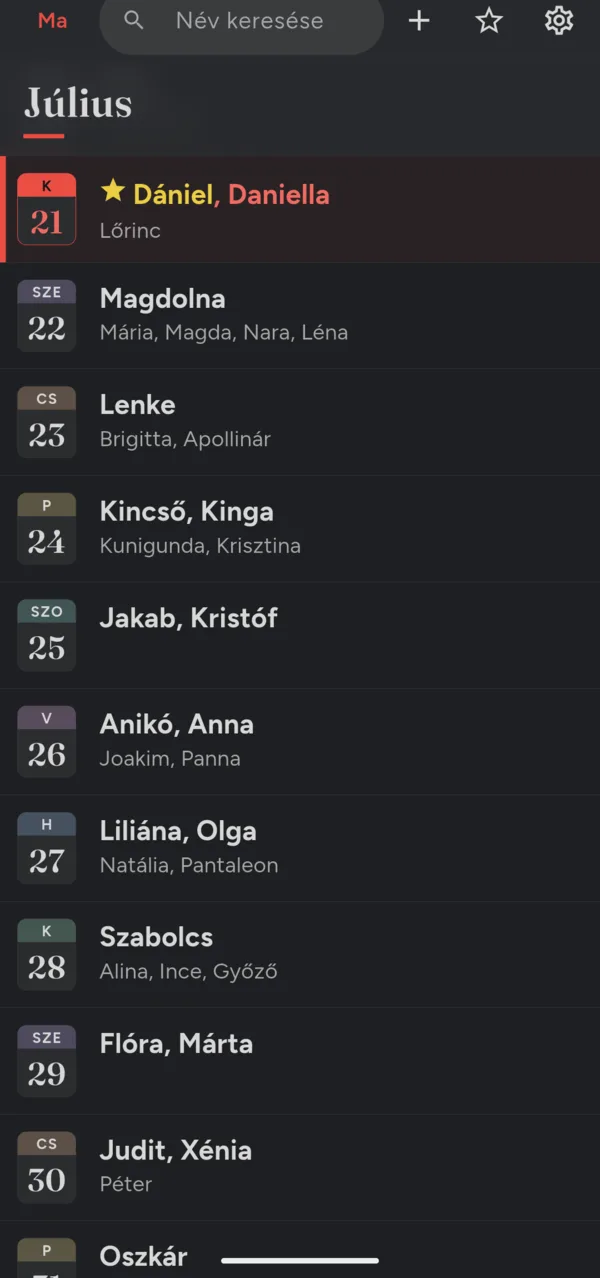 A névnapok listája naptárlapokkal, fölül a mai nap pirosan: július 21., a csillagozott Dániel és Daniella.